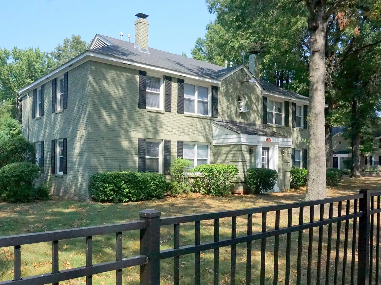 4418 Powell Ave — Photo 4