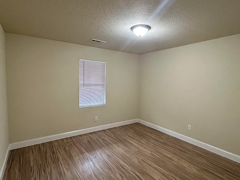 500 Tuscaloosa Ave SW #5 — Photo 6