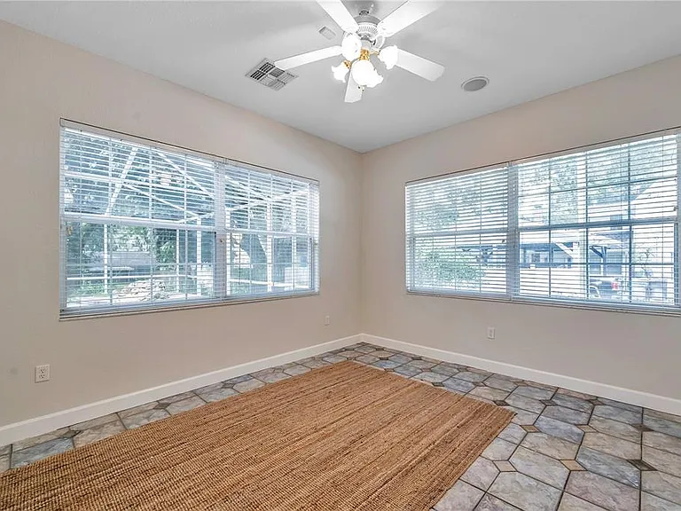 1507 W Windhorst Rd — Photo 21