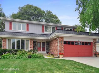571 Tarpon Ct, Schaumburg, IL 60193