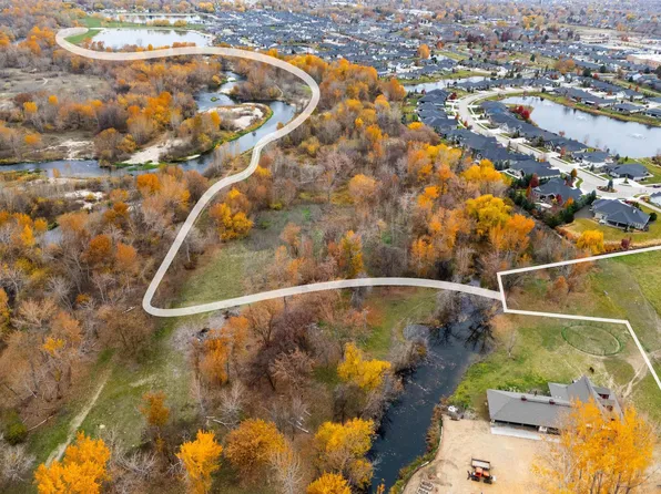 S Crystal Springs Ln, Star, ID 83669