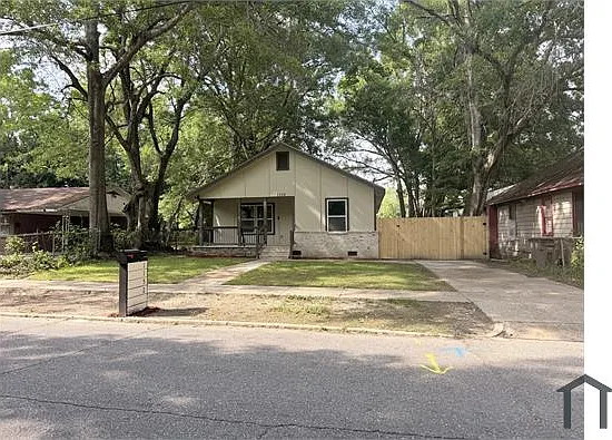1152 Cottrell St — Photo 1