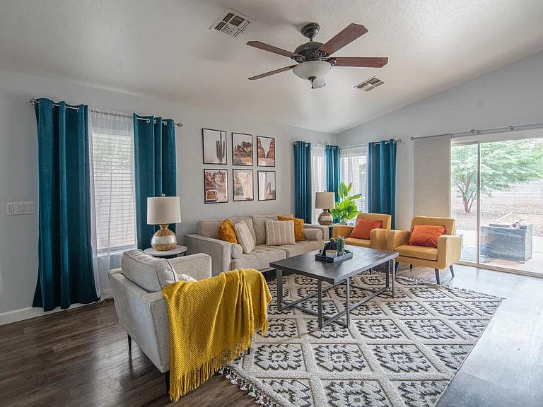 15305 W Banff Ln — Photo 7