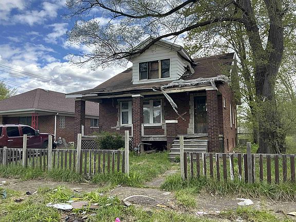 18706 Hickory