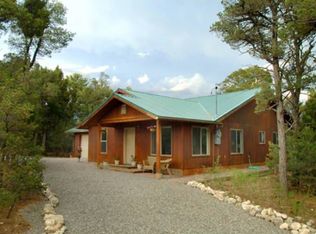209 Raven Rd, Tijeras, NM 87059