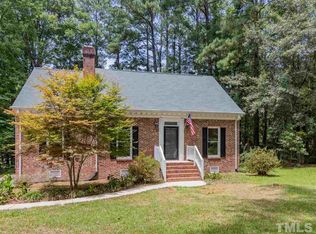 1300 Tobacco Barn Rd, Fuquay Varina, NC 27526