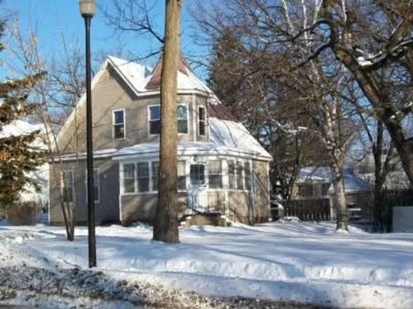 1121 Summit Ave, Detroit Lakes, MN 56501