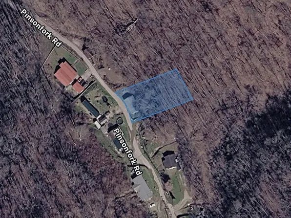 3668 Pinsonfork Rd, Mc Andrews, KY 41543