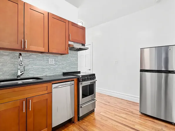 122 Norfolk Street image 2 of 5