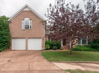 1017 Valley Cove Ct, Nashville, TN 37221