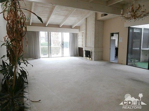 2nd image of 1261 Primavera Dr N