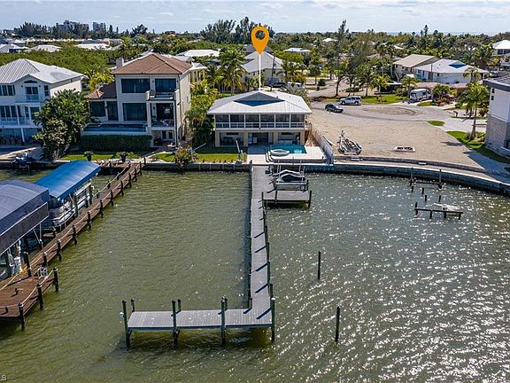 2nd image of 361 Seminole Way