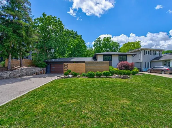 65 Lang Cres, Kitchener, ON N2K 1P4