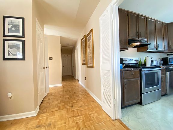 Common area (upstairs)