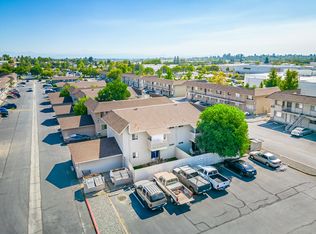 1230 Canby Rd APT 10, Redding, CA 96003