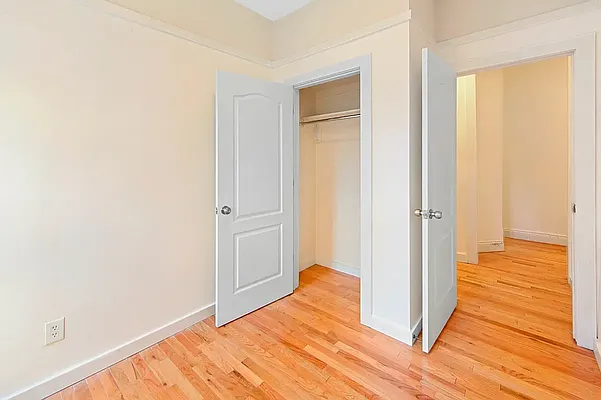 Rented by Living New York | media 7