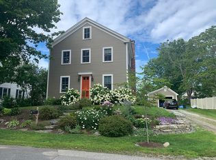 9 Central St, Camden, ME 04843