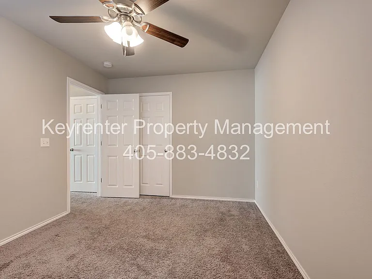 2029 W Antler Way — Photo 32