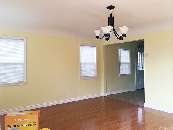 3rd image of 8135 Whitmore St