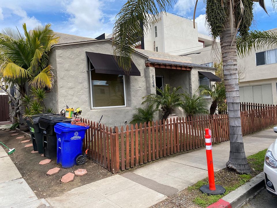 1st image of 3066 N Park Way #1
