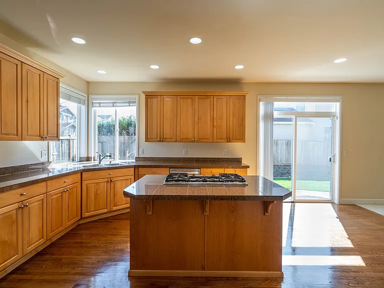 23829 SE 2nd Pl — Photo 9