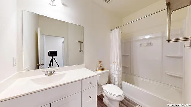 5814 Lilac Lndg — Photo 33