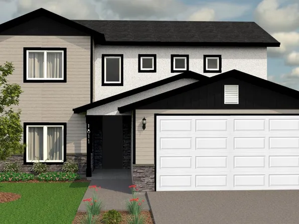 1021 N Cypress St, Woodlake, CA 93286