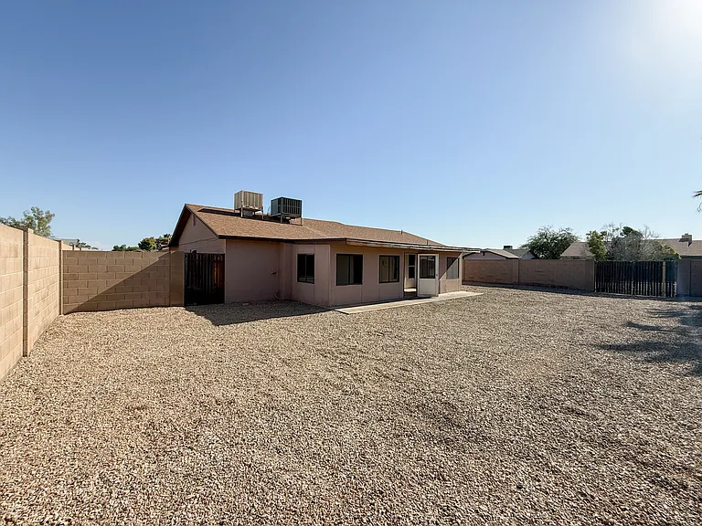 9358 W Sanna St — Photo 27