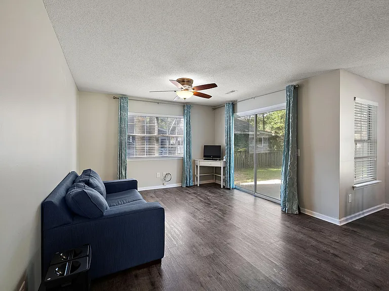 1379 Center Lake Dr — Photo 6