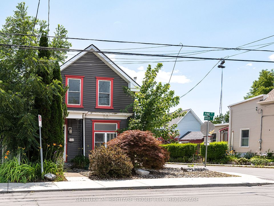 1st image of 18 Pine St