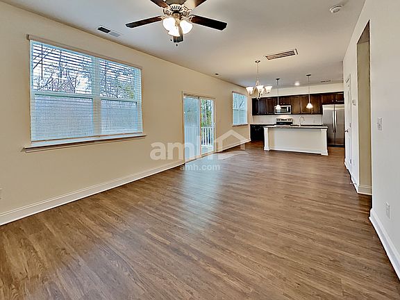 5th image of 14239 Singing Creek Dr