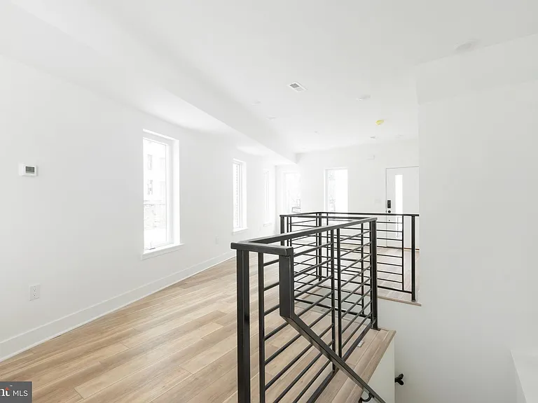 1255 N 23rd St #1 — Photo 27