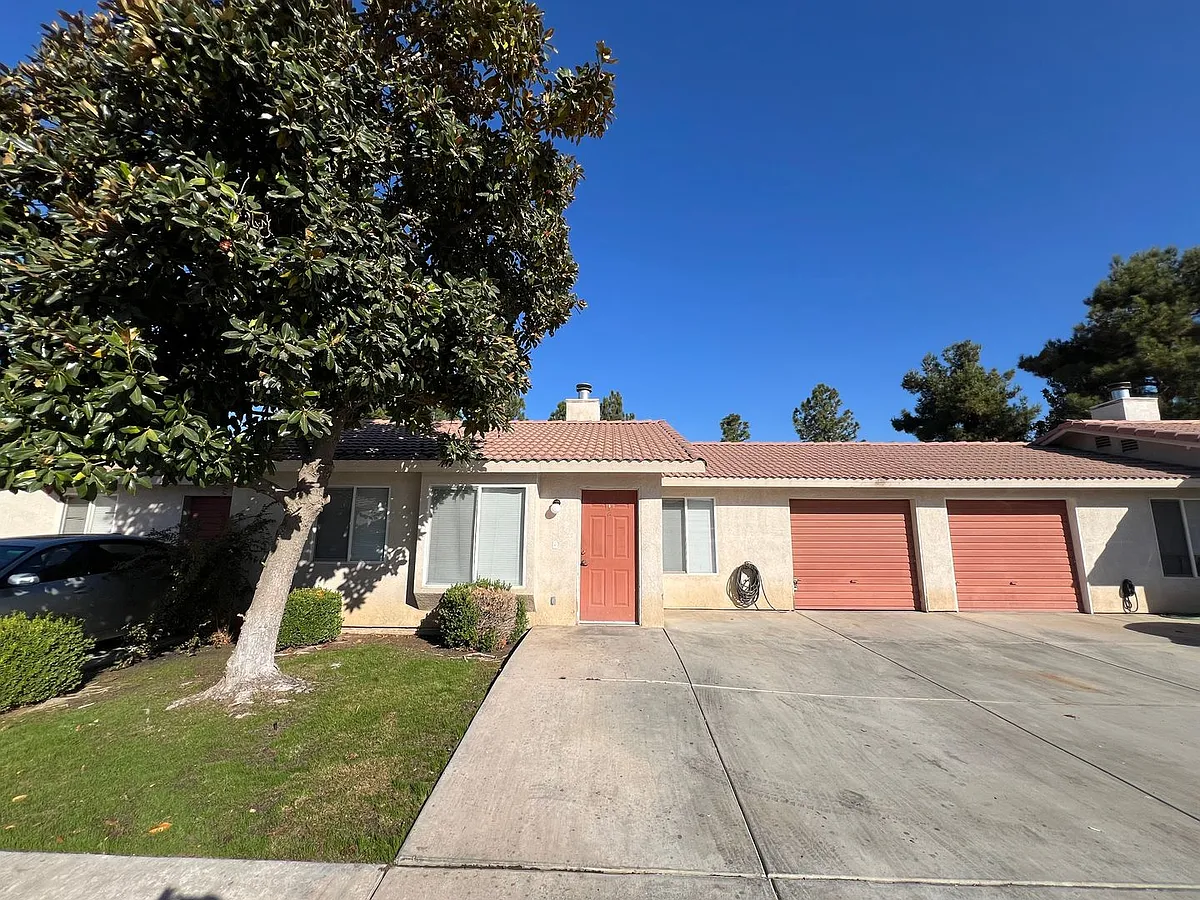Building Photo - 1321 Reddick Lane