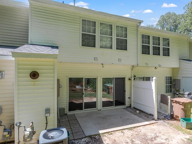 306 Orchard Park Dr — Photo 28