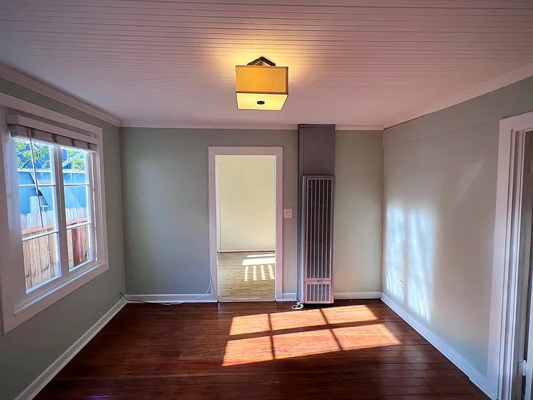 Facing Breakfast Room