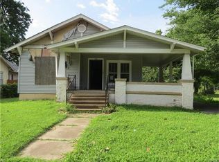 228 W Gladys St, Sikeston, MO 63801