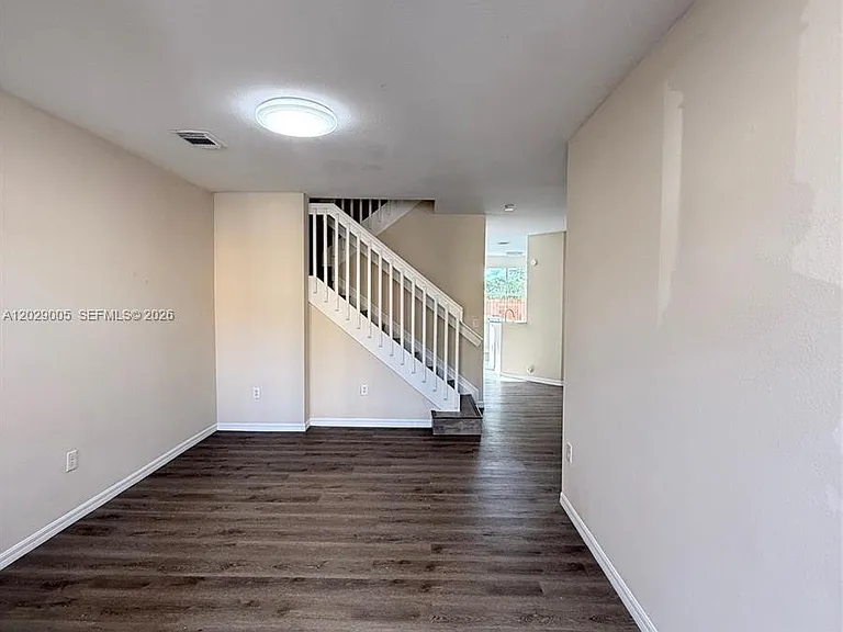 8528 SW 166th Pl #8528 — Photo 4