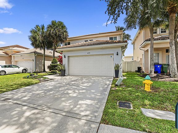 4th image of 6878 NW 33rd Street