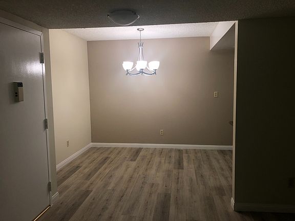 4th image of 300 Grand Ave #7