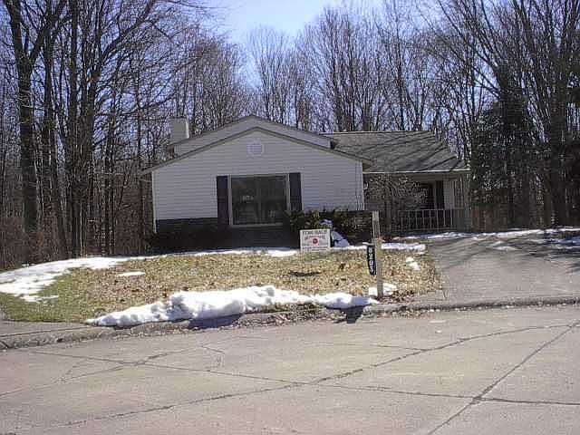 1st image of 8203 N Maple Leaf Ct