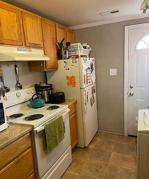314 Crest Dr — Photo 12