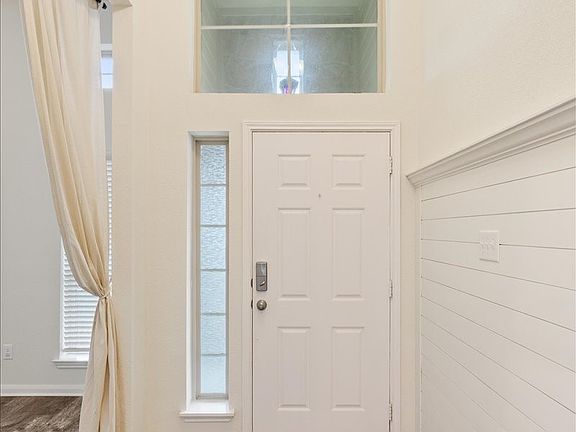 5th image of 3101 Samson Dr