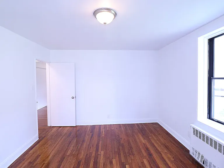 86-26 208th St #2D — Photo 9