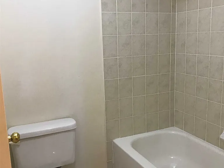127 Orchard Hill Blvd — Photo 18