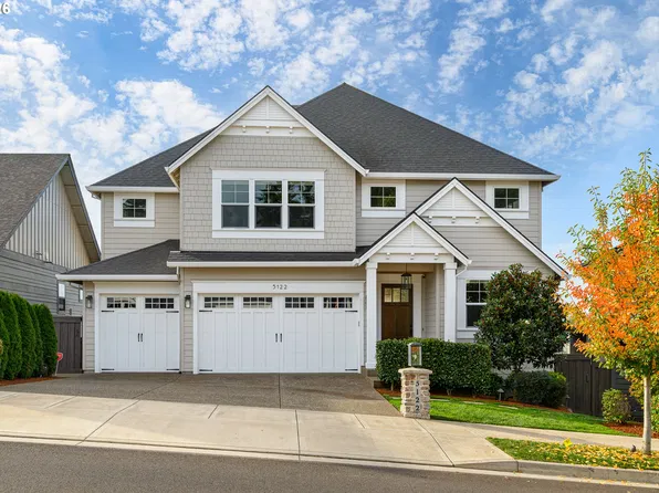 5122 Heron Dr, West Linn, OR 97068