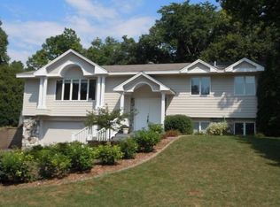 10245 Colorado Rd, Bloomington, MN 55438