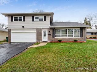 1347 S Elizabeth St, Lombard, IL 60148