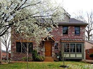 7902 Teasdale Ave, University City, MO 63130