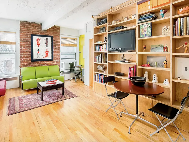 10 Christopher St #3-B — Photo 1