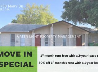7730 Mary Dr, North Richland Hills, TX 76180